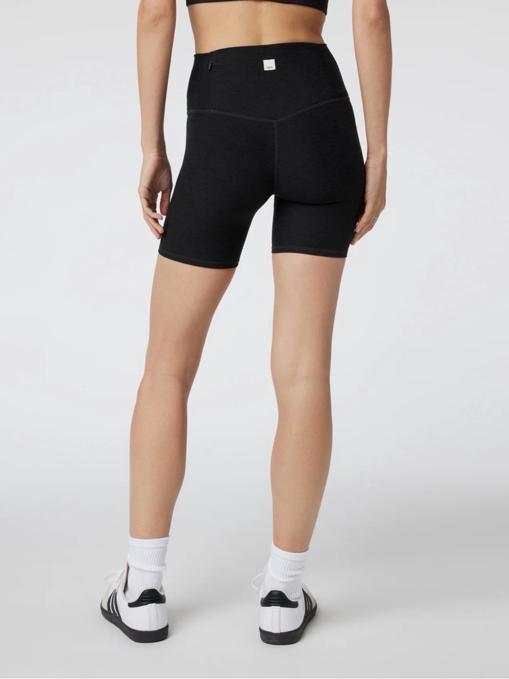 {VUORI} clean elevation bike shorts S - Picture 2 of 14